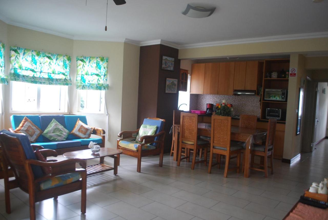 Residence Les Peupliers - Evelyne Flic-en-Flacq Екстериор снимка